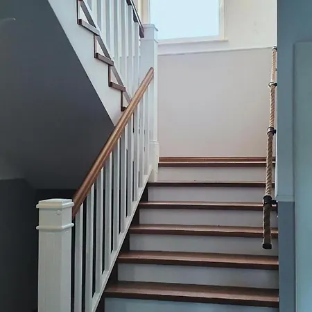Apartament Morska Melodia Z Balkonem I Miejscem Do Pracy Zdalnej Wladyslawowo Exterior photo