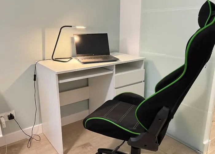 Apartament Morska Melodia Z Balkonem I Miejscem Do Pracy Zdalnej