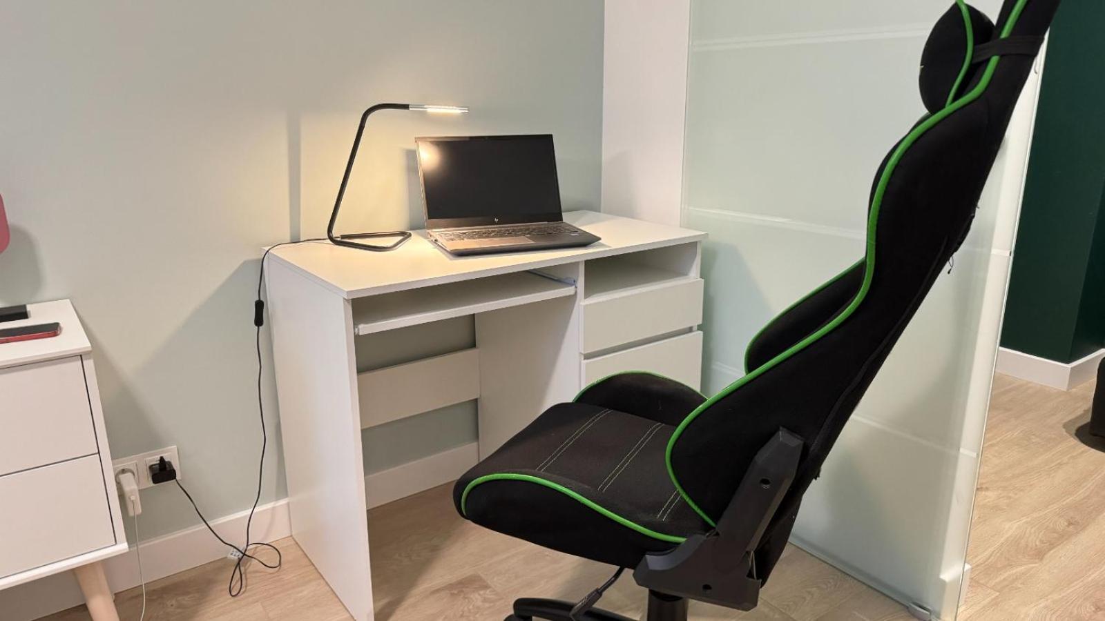 Apartment Morska Melodia Z Balkonem I Miejscem Do Pracy Zdalnej Wladyslawowo